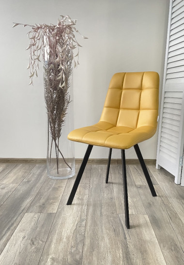 Стул CHILLI SQUARE HK017-19 глубокий желтый, PU/ черный каркас М-City — New Style of Furniture